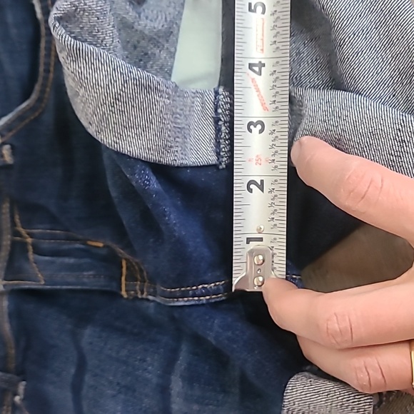 Hudson Women's Jean Croxley Cuffed Hem Shorts - Picture 7 of 10